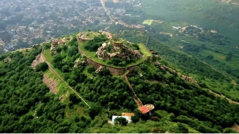 Screenshot 2024 09 22 at 9.39.18 AM jpg Aravalli Pollution Leads to ₹10 Lakh Fine on Gurugram Municipal Corporation for Poor Waste Management.